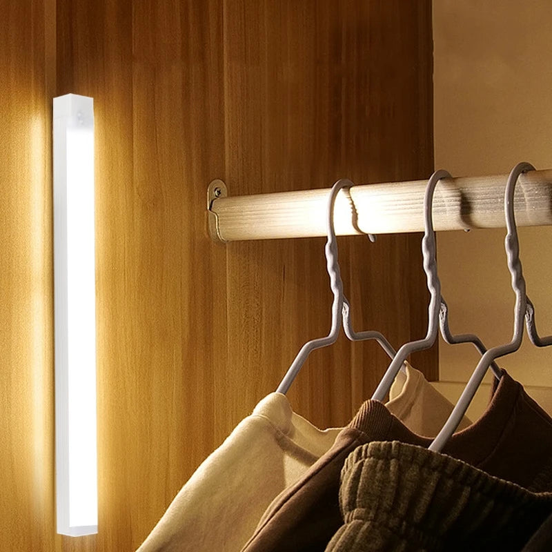 Wireless Motion Sensor LED Bar